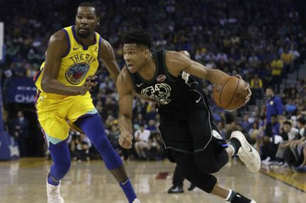 Νίκησε τους Γουόριορς, “έφαγε” και τον Ντουράντ ο Γιάννης!