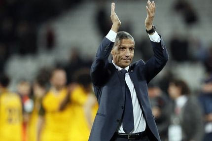 Βραβείο – γροθιά στον ρατσισμό για Χιούτον!