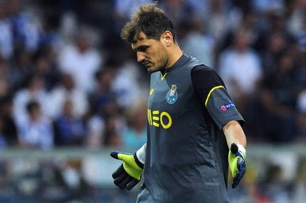 Το “Άνφιλντ” υποκλίθηκε στον Κασίγιας