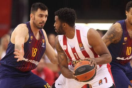 “Χαστούκι” για τον Ολυμπιακό, ήττα με 27 πόντους διαφορά από την Μπαρτσελόνα!