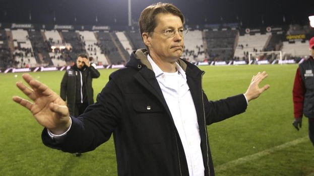 Η εξήγηση του Μίχελ για την απειλητική ατάκα στο αυτί του Κομίνη