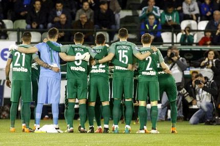 Ο Άλτμαν έλειπε αλλά πήρε αφιέρωση από όλους τους συμπαίκτες του