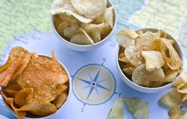 Ο “καβγάς” ήταν για τα… πατατάκια