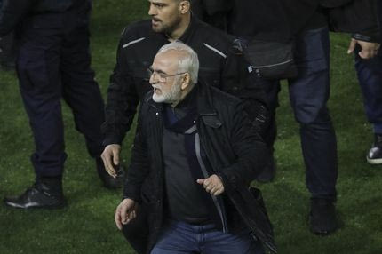 H εισβολή του Ιβάν Σαββίδη στο γήπεδο της Τούμπας δεύτερο θέμα στην Marca!