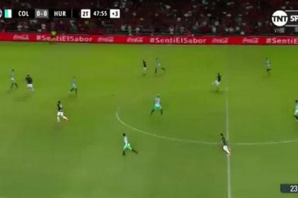 Χαμός με το γκολ που δεν μέτρησε για την Ουρακάν του Τσάβες