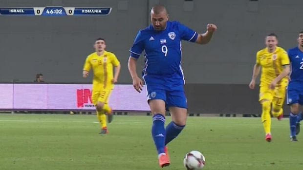 Πέρασε στην αντεπίθεση ο παχουλός επιθετικός του Ισραήλ!