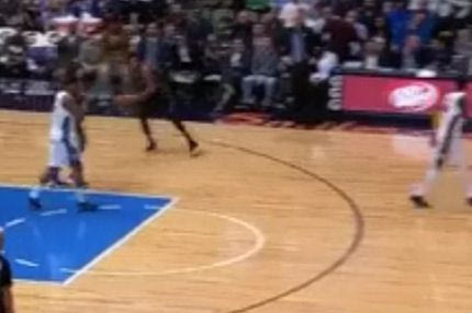 Τι… τούβλο ήταν αυτό Σμιθ;