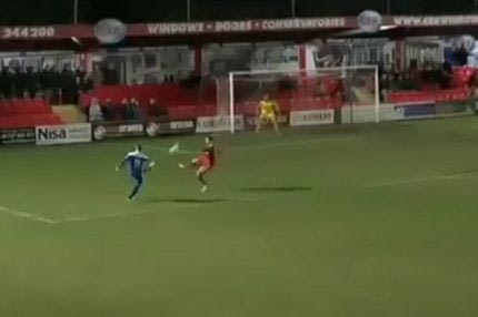 Μα είναι δυνατόν να ακυρωθεί αυτή η γκολάρα;