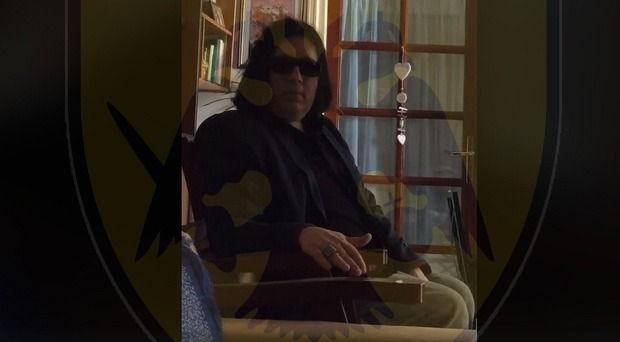 Πανηγυρίζει το πρωτάθλημα της ΑΕΚ ο… Εθνικός μας Σταρ!