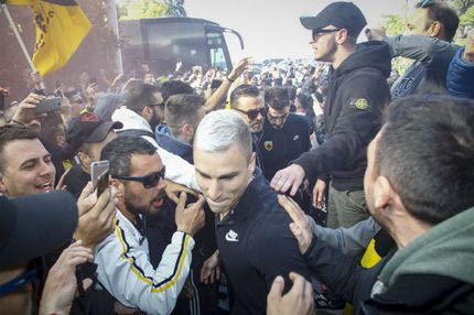 “Βούλιαξε” το ξενοδοχείο της ΑΕΚ κατά την αναχώρηση