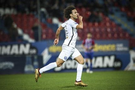 Ο Ουάρντα άλλαξε και γίνεται… Μυστακίδης!