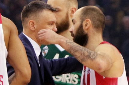 Ο Σάρας αποθέωσε τον Σπανούλη!