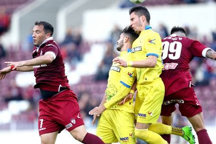 Χαμός σε 21 λεπτά στο ΑΕΛ – Παναιτωλικός!