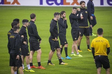 Ποιος παίκτης της ΑΕΚ μπορεί να πάρει δυο πρωταθλήματα μέσα στην ίδια σεζόν!