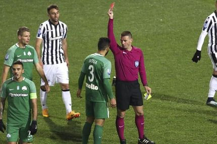 Κι όμως, αυτή δεν ήταν πιο γρήγορη αποβολή για τον Ινσούα