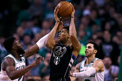 Δεν έφτασαν οι 30 πόντοι του Γιάννη