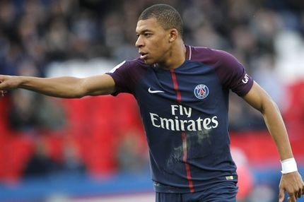 Ο Εμπαπέ “έκλεψε” την ντρίμπλα του Νεϊμάρ!