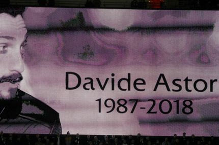 “Χτύπησε” τατουάζ για να τιμήσει τη μνήμη του Αστόρι