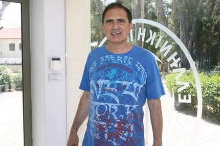 Γιόρτασε με… γκλίτσα ο Μποροβήλος