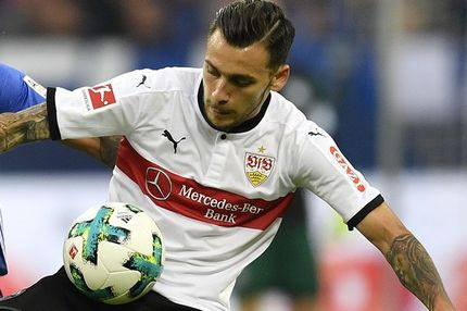 Στο Μιλάνο με την… ξανθιά του ο Τάσος Δώνης