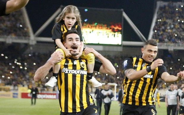 Η “ντρίμπλα” του Λάζαρου στο… στενό μαρκάρισμα του ρεπόρτερ!