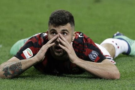 Η νέα δεύτερη φανέλα της Μίλαν θυμίζει… Γιουβέντους