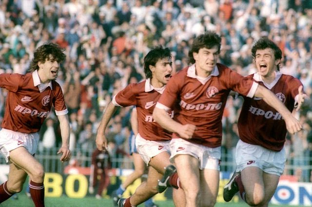 Ελεος: Εκλάπη η προτομή του Μητσιμπόνα στον Τύρναβο! (pic)