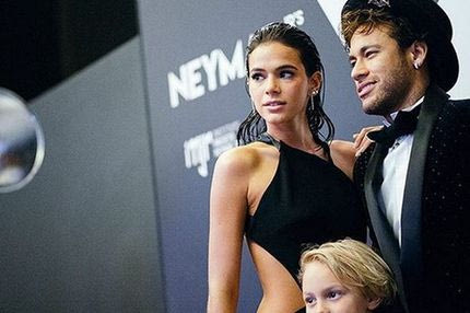 Ο Νεϊμάρ είναι ρομαντικός και δεν θέλει να το κρύψει!