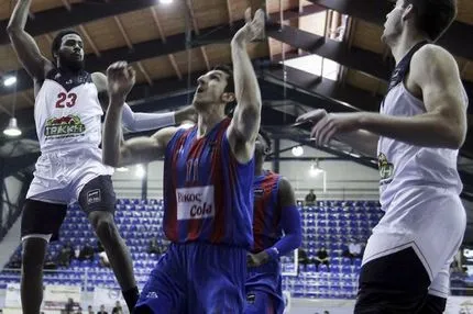 Πανιώνιος & Κόροιβος έμπλεξαν πολλούς στη μάχη της παραμονής