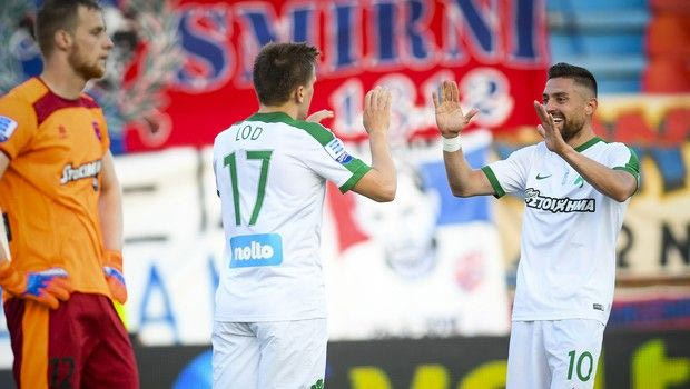 Οι πιτσιρικάδες με τη selfie και τα… κιάλια του Μουνιέ!