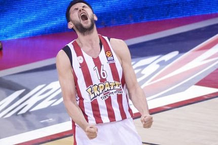 Πολύ σκληρός για να πεθάνει ο Ολυμπιακός, “απάντησε” στην Ζαλγκίρις