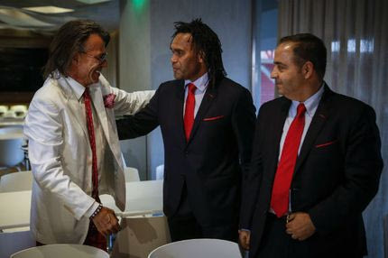 Ο Ψινάκης στα χρώματα του Ολυμπιακού