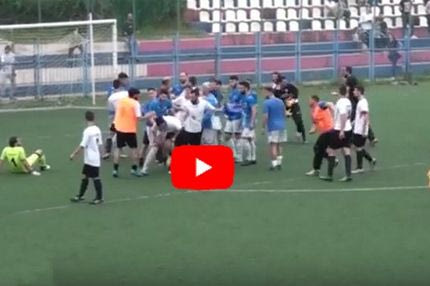 Έπαθε… Κομίνη λόγω επεισοδίων διαιτητής στην Καλαμάτα