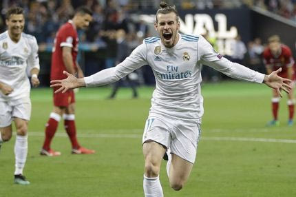 O Μπέιλ είπε “όχι” στο πρώτο μεγαθήριο που τον πλησίασε