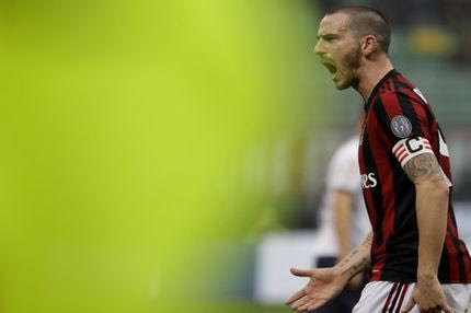 O Μπονούτσι “ταπείνωσε” συμπαίκτη του και φόρεσε ξανά τη φανέλα της…  Γιουβέντους!