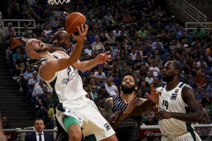 Γιατί, Τσάβι, βγάζεις τον Καλάθη;