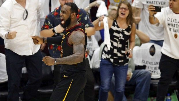 Λεμπρόν βγαλμένος από ΑΛΛΟΝ πλανήτη!