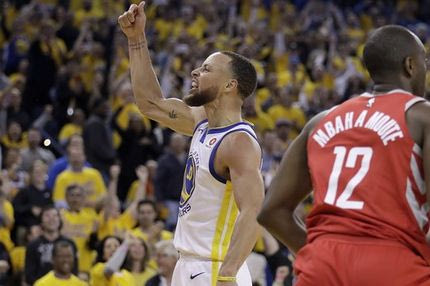 Με τέτοιον Κάρι, πώς να κοντράρεις τους Γουόριορς;