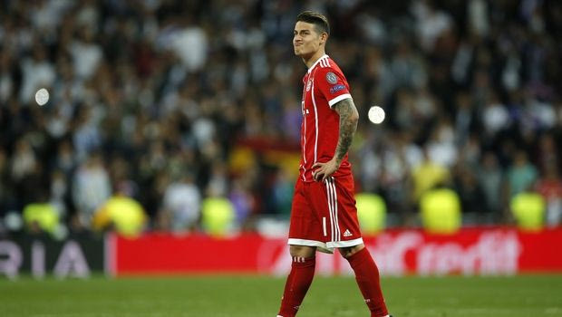 Αποκλείστηκε από τα ημιτελικά και βγήκε η μαμά του να… καθαρίσει