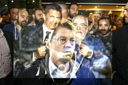 Αξονας αποδόμησης Λουτσέσκου από Μίχελ