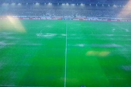 Βροχή με το τουλούμι στη Λεωφόρο έφερε τη διακοπή