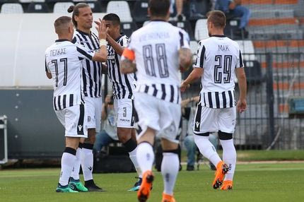 Οι “μπηχτές” του ΠΑΟΚ δίνουν και παίρνουν στα social media!