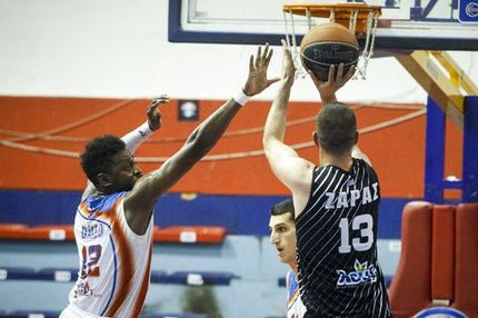 O ΠΑΟΚ έσπρωξε τον Πανιώνιο στον γκρεμό της… Α2!