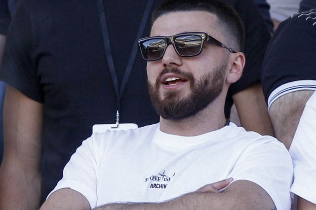 Ο Σαββίδης γράφει… αραβικά για χάρη του “Dibi Dibi Dai”