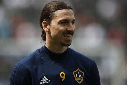 Ο Ιμπραχίμοβιτς έριξε… χτύπημα κάτω από τη ζώνη στον Μέσι