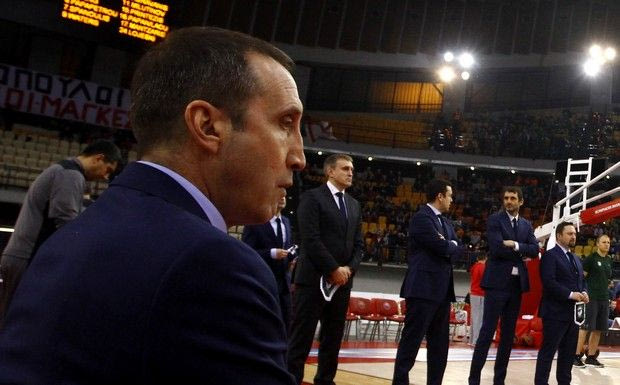 Ο Μπλατ έθεσε τον πρώτο, βασικό, στόχο του ως κόουτς του Ολυμπιακού