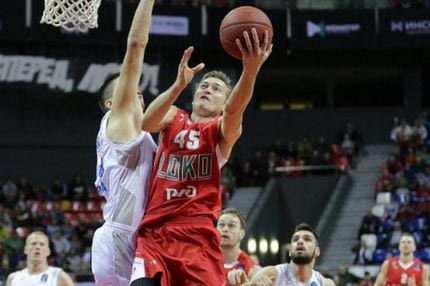 Το γελοίο “αυτογκόλ” της Λοκομοτίβ εκμεταλλεύτηκε ο Μπαρτζώκας