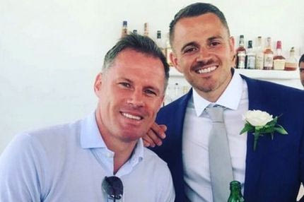 Guest ο Κάραγκερ σε γάμο στη Σαντορίνη!