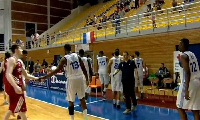 Τους… επανέφερε ο προκλητικός πανηγυρισμός (VIDEO)