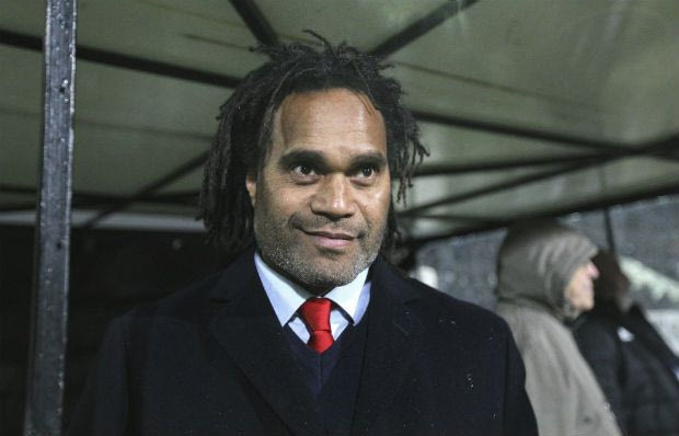 Free “κοντορεβυθούλης”, καψούρα Καρεμπέ, πελάτης Μέντες!